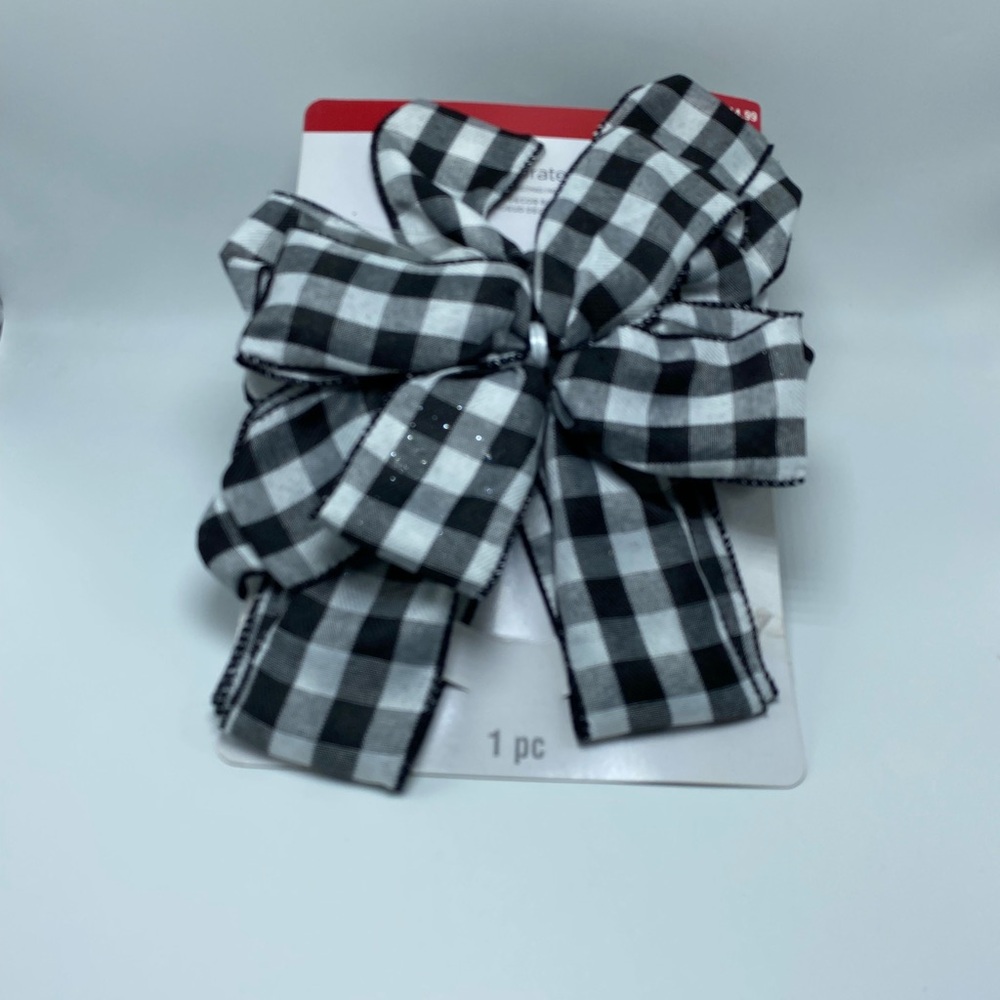 Black and White Checkered Holiday Bow